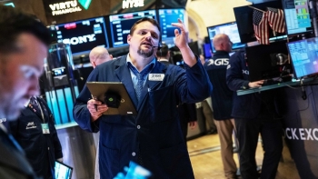 Thị trường chứng khoán thế giới ngày 8/12: Dow Jones chưa tìm ra lối đi