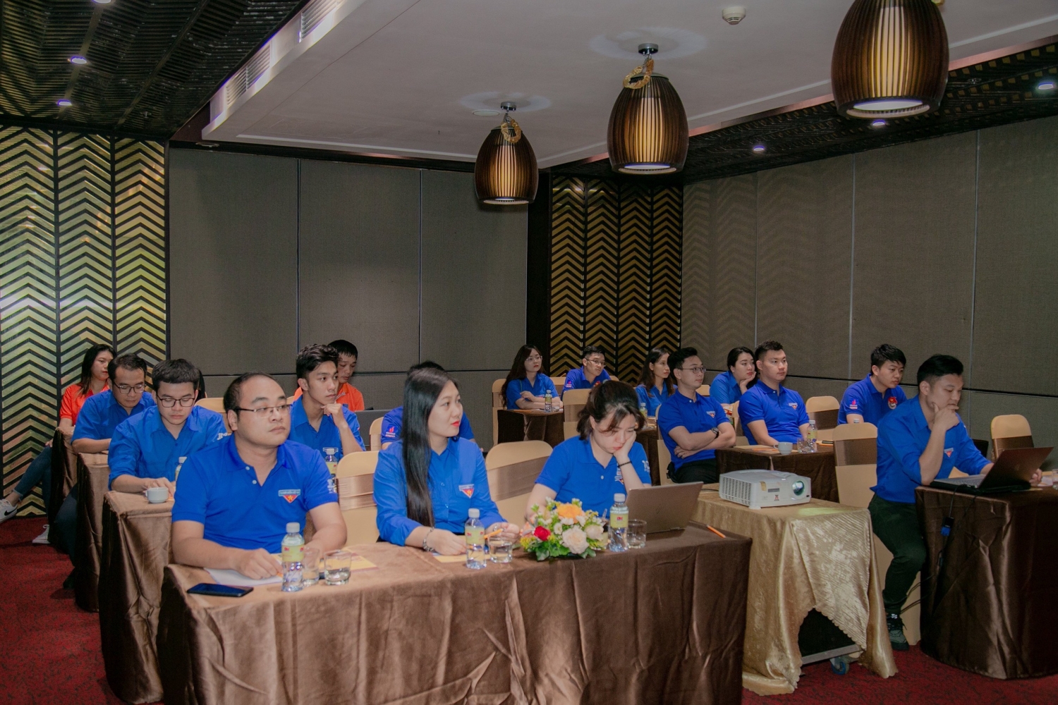 Đoàn Thanh niên PVEP tổ chức về nguồn, thực địa kết hợp tham gia bảo vệ môi trường tại Vũng Tàu