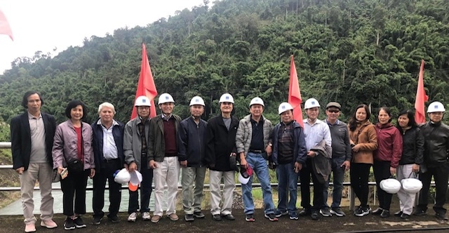 Chi hội Dầu khí Hà Nội gặp mặt, giao lưu với CBCNV Nhà máy Thủy điện Hủa Na