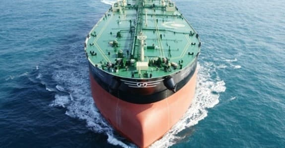 Tại sao giá cước siêu tàu chở dầu đột ngột giảm mạnh?