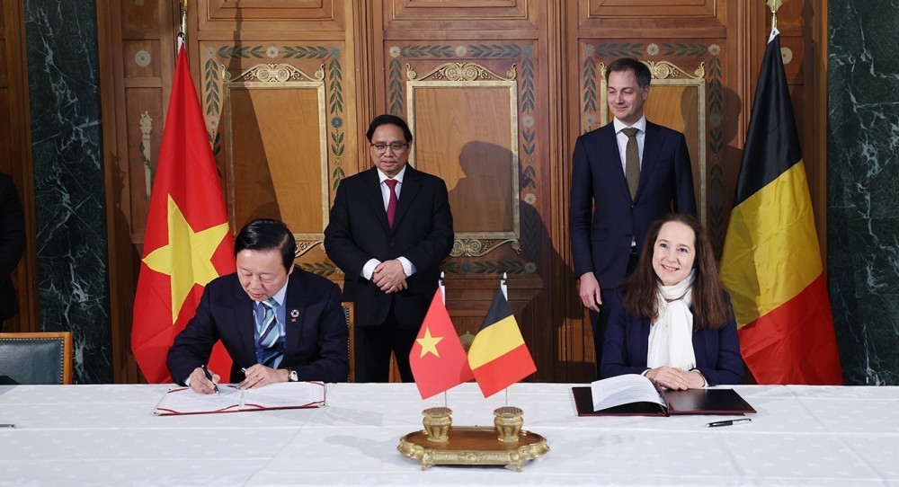 Thủ tướng Phạm Minh Chính hội đàm với Thủ tướng Vương quốc Bỉ