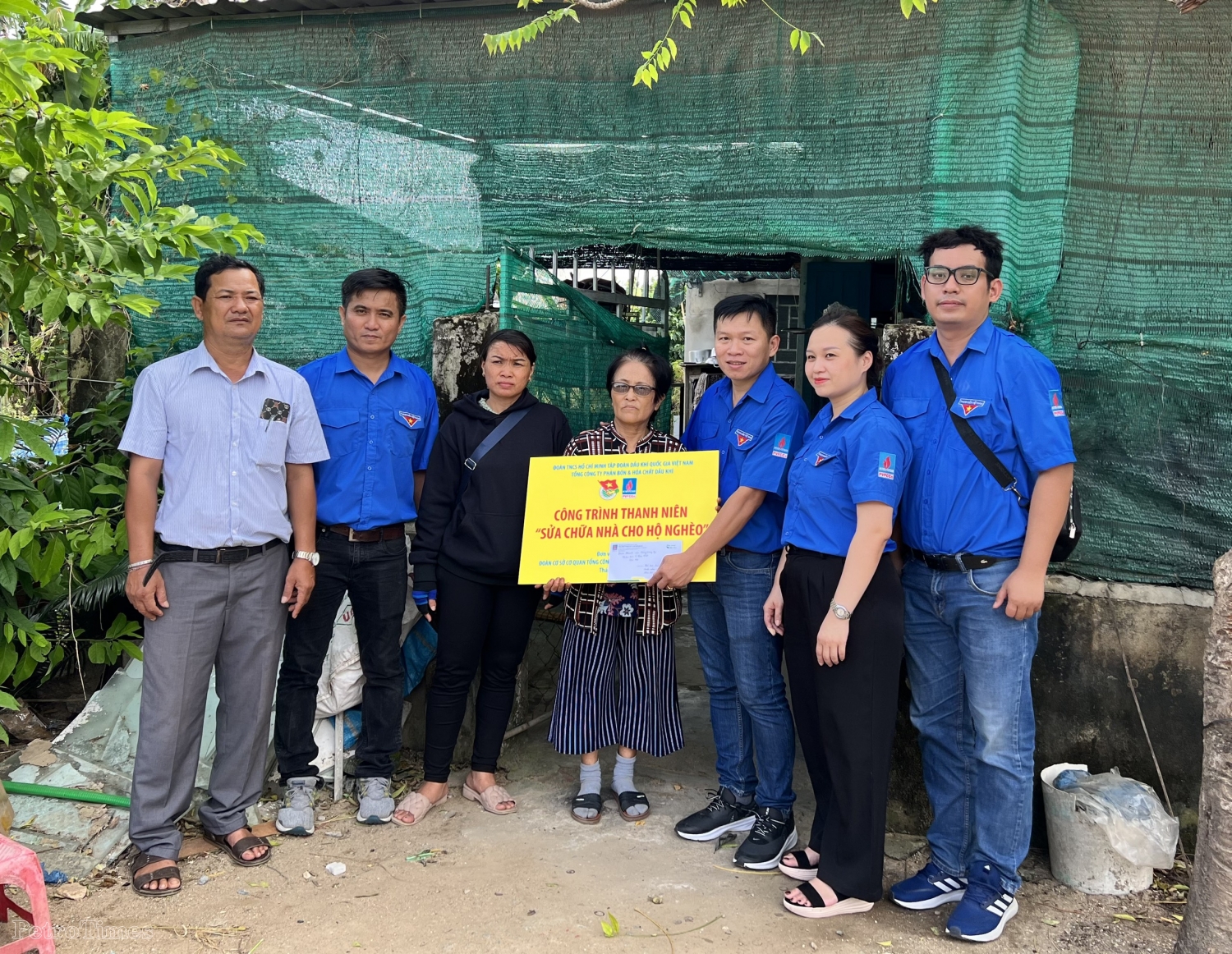 Đoàn Cơ sở Cơ quan PVFCCo tổ chức chương trình an sinh xã hội ý nghĩa tại Ninh Thuận