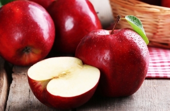 Mỡ máu thay đổi ra sao khi mỗi ngày chúng ta ăn 1 quả táo?