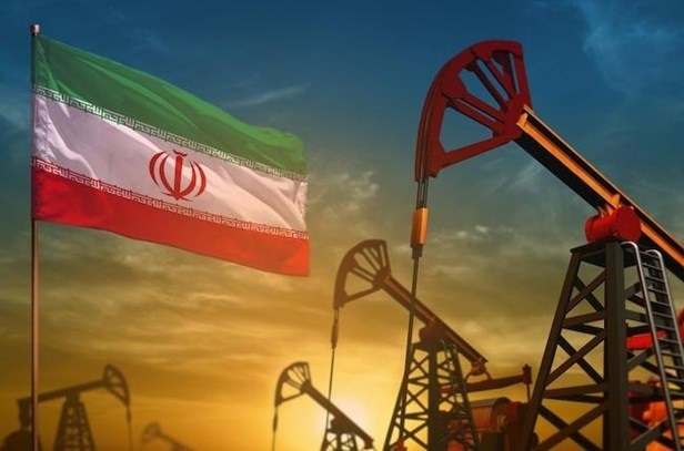 Iran tăng sản lượng khai thác dầu thô lên 3 triệu thùng/ngày