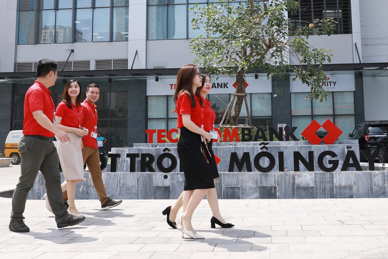 Techcombank - Ngân hàng đầu tiên tại Việt Nam được vinh danh 