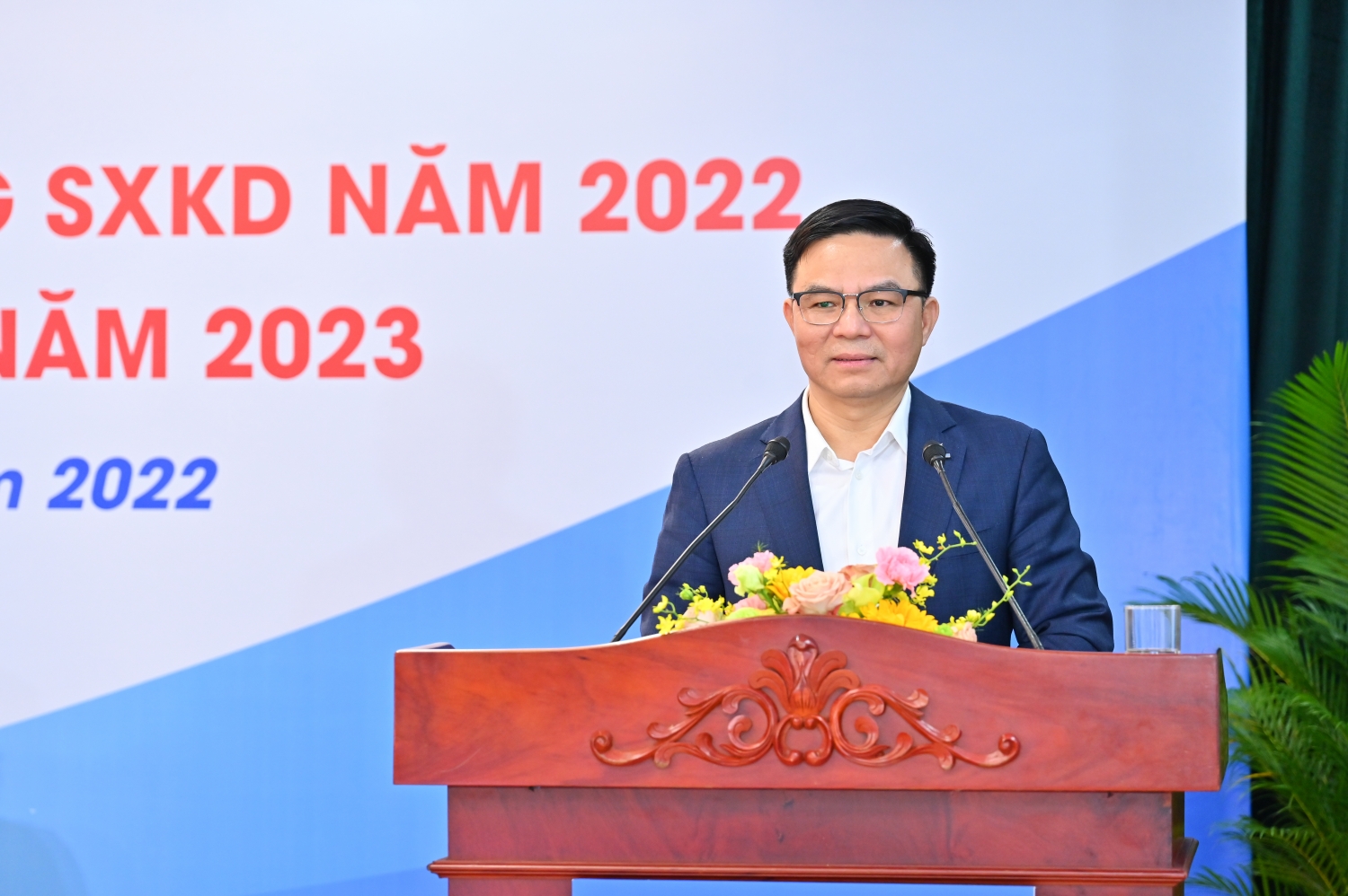 Ông Lê Mạnh Hùng – Phó Bí thư Đảng ủy, Tổng Giám đốc Tập đoàn Dầu khí Quốc gia Việt Nam chỉ đạo tại Hội nghị