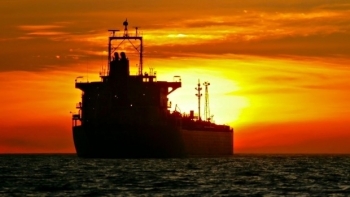 Nhật Bản nhập khẩu dầu thô Nga lần đầu tiên kể từ tháng 5