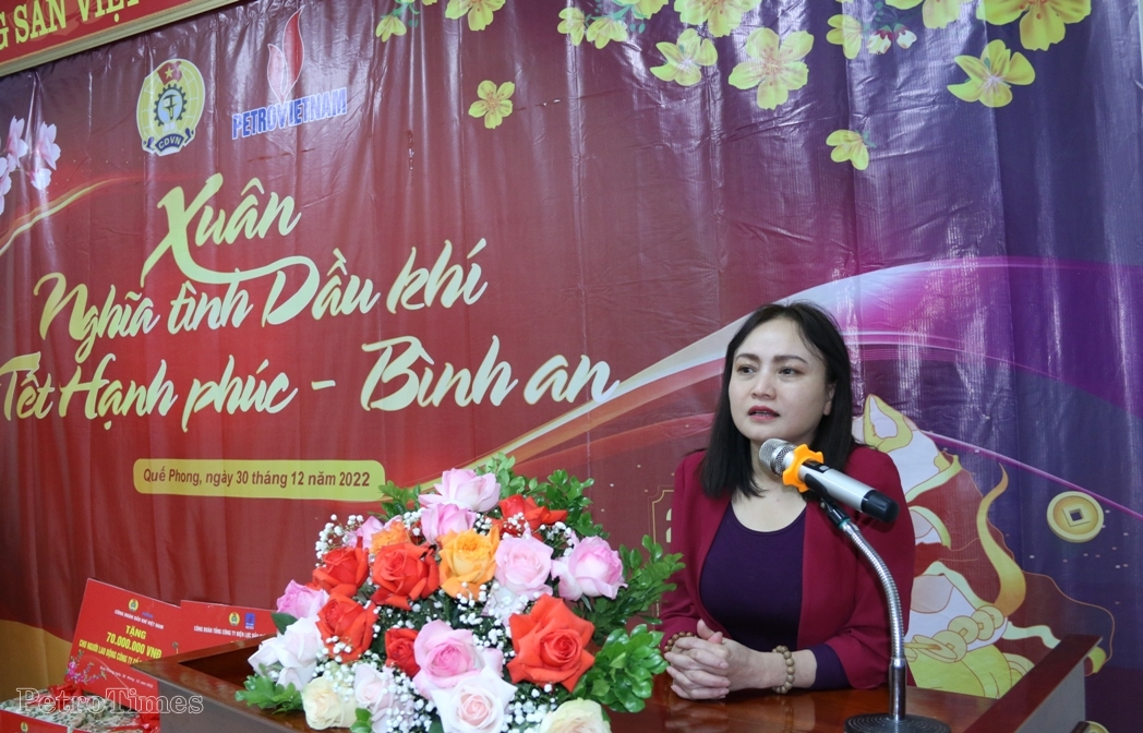 Ấm áp “Xuân nghĩa tình Dầu khí - Tết hạnh phúc, bình an Ấm áp “Xuân nghĩa tình Dầu khí - Tết hạnh phúc, bình an