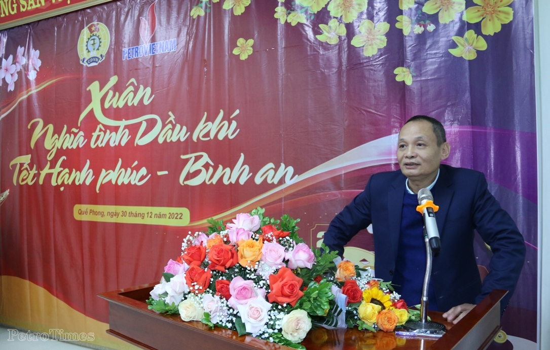 Ấm áp “Xuân nghĩa tình Dầu khí - Tết hạnh phúc, bình an Ấm áp “Xuân nghĩa tình Dầu khí - Tết hạnh phúc, bình an
