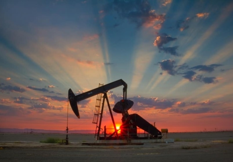 Giá dầu của Azerbaijan sụt giảm nhẹ