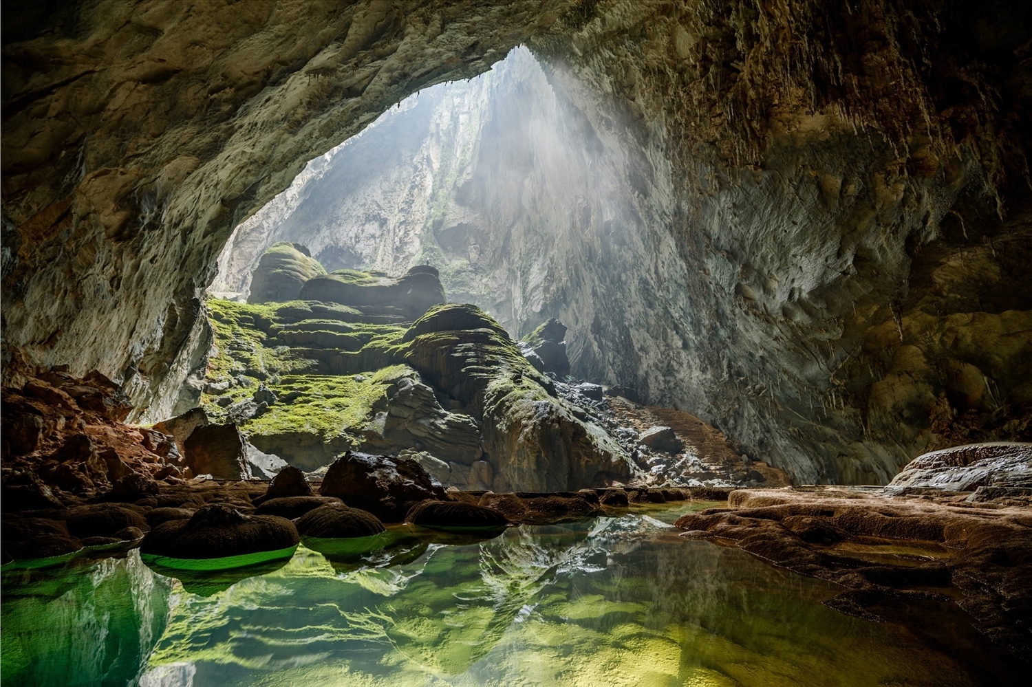 Sơn Đoòng tiếp tục lọt top những hang động ngoạn mục nhất thế giới