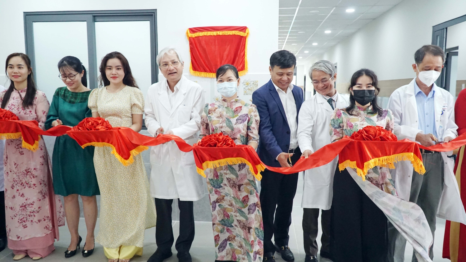 PVTrans trao tặng công trình thiết bị y tế trị giá 5,8 tỷ đồng cho Bệnh viện Nguyễn Tri Phương
