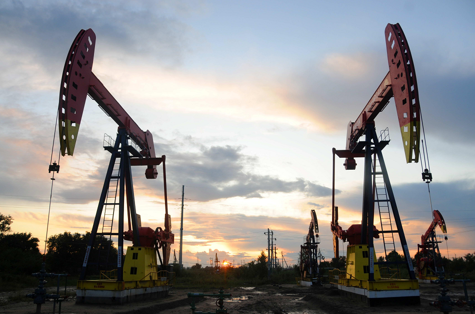 Giá dầu của Azerbaijan tăng liên tiếp