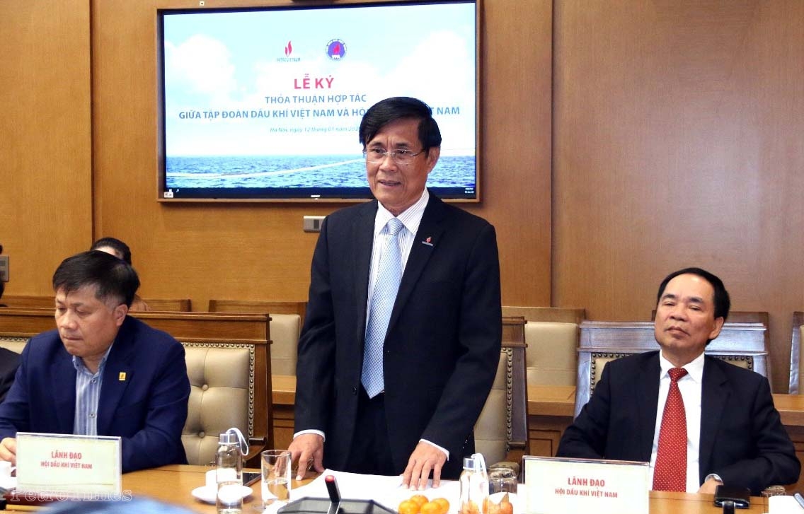 Petrovietnam và Hội Dầu khí Việt Nam ký kết thoả thuận hợp tác