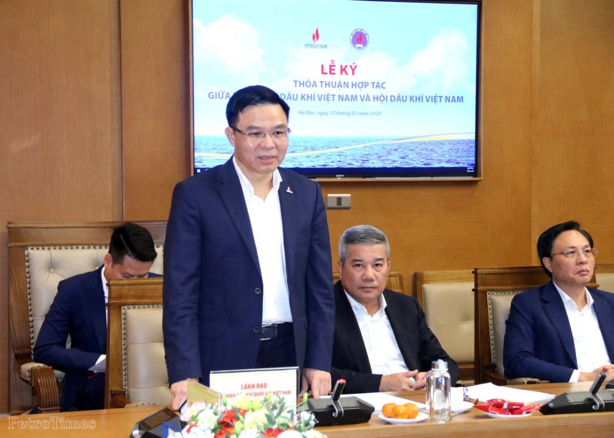 Petrovietnam và Hội Dầu khí Việt Nam ký kết thoả thuận hợp tác