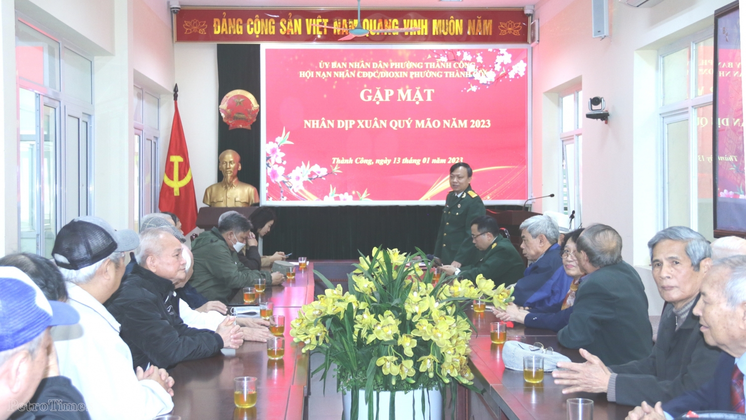 Hội CCB Tập đoàn thăm, tặng quà nạn nhân chất độc da cam/dioxin phường Thành Công