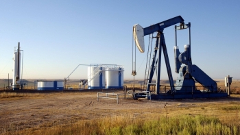 Giá dầu của Azerbaijan suy yếu trở lại