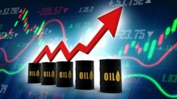 Giá dầu tăng khoảng 1% nhờ sự lạc quan về nhu cầu của Trung Quốc