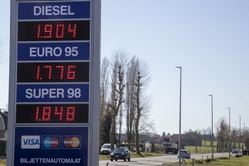 EU thống nhất cơ chế áp trần giá dầu diesel và dầu mazut của Nga