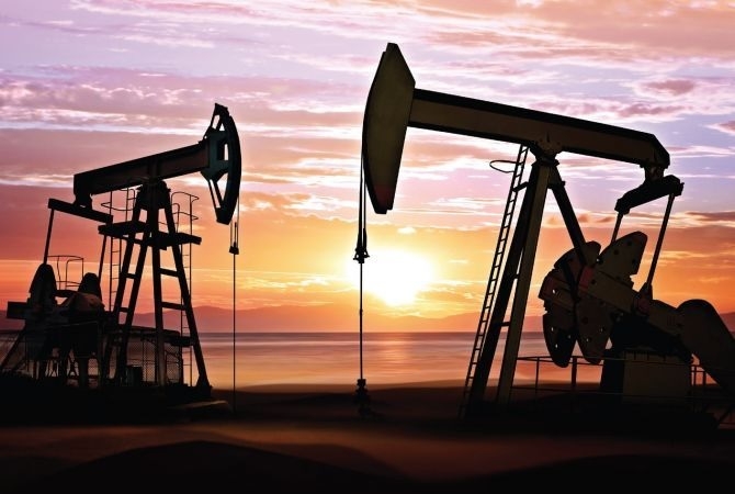 Giá dầu của Azerbaijan tăng 1 USD