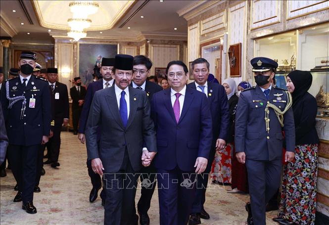 Thủ tướng Phạm Minh Chính hội đàm với Quốc vương Brunei Darussalam