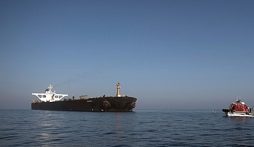 Ấn Độ: Nhập khẩu dầu từ Nga tăng 384%