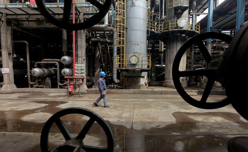 Trung Quốc dẫn đầu về công suất lọc dầu nhưng sản lượng vẫn thua Mỹ
