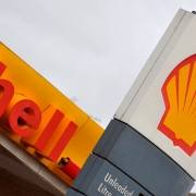 Gazprom Neft được phép mua cổ phần của Shell sau sắc lệnh của Tổng thống Putin