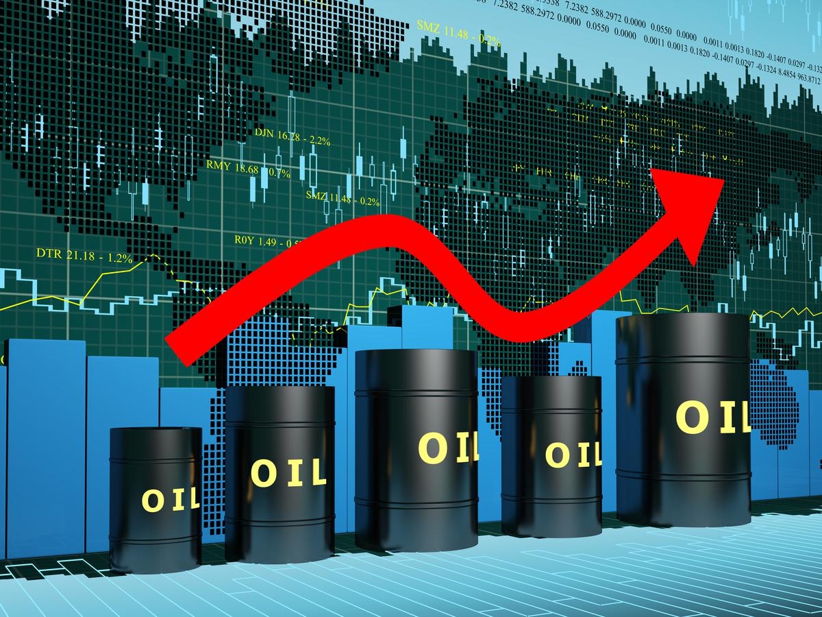 Ba yếu tố chi phối giá dầu thô hiện nay