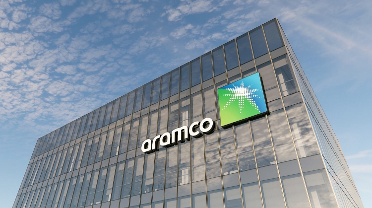 Aramco rơi xuống vị trí công ty lớn thứ 3 thế giới