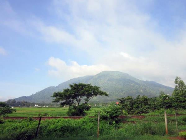 Núi Chứa Chan - Đồng Nai thu hút nhiều du khách đến tham quan