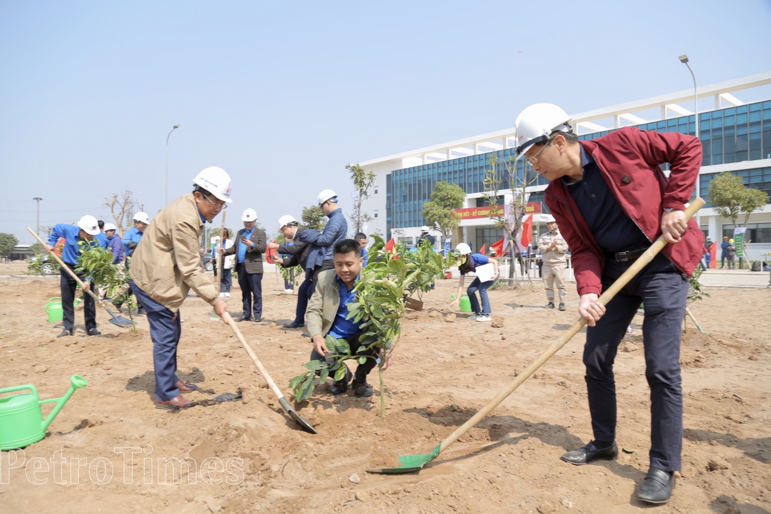 Petrovietnam phát động Tết trồng cây 2023 tại NMNĐ Thái Bình 2