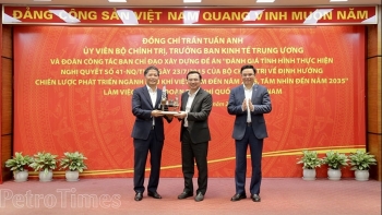 [PetroTimesMedia] Cần chủ trương, định hướng chiến lược mới cho phát triển ngành Dầu khí Việt Nam
