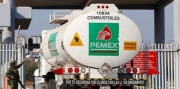 Người khổng lồ dầu mỏ của Mexico báo cáo khoản lỗ đáng kinh ngạc