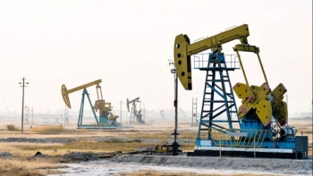 Giá dầu của Azerbaijan quay đầu giảm