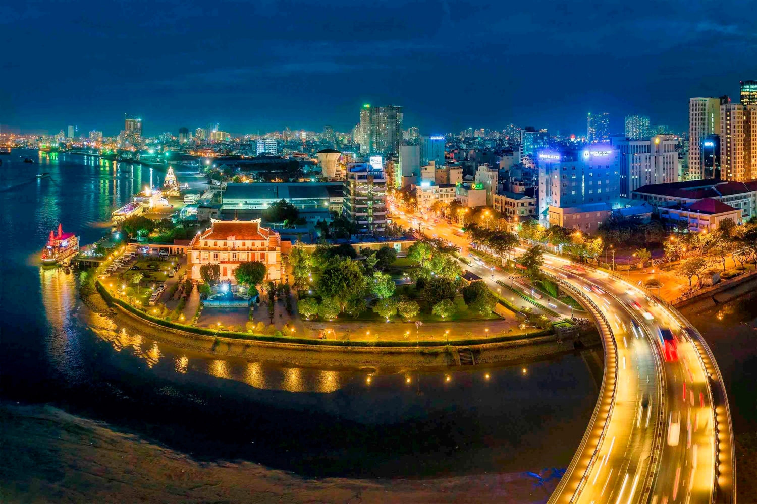 Thành tựu phát triển nền kinh tế thị trường định hướng xã hội chủ nghĩa ở Việt Nam qua hơn 35 năm đổi mới