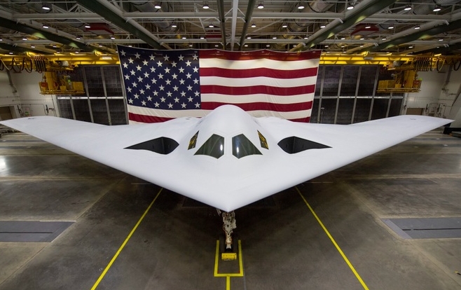 Mỹ đăng ảnh siêu máy bay "bóng ma bầu trời" trị giá gần 700 triệu USD