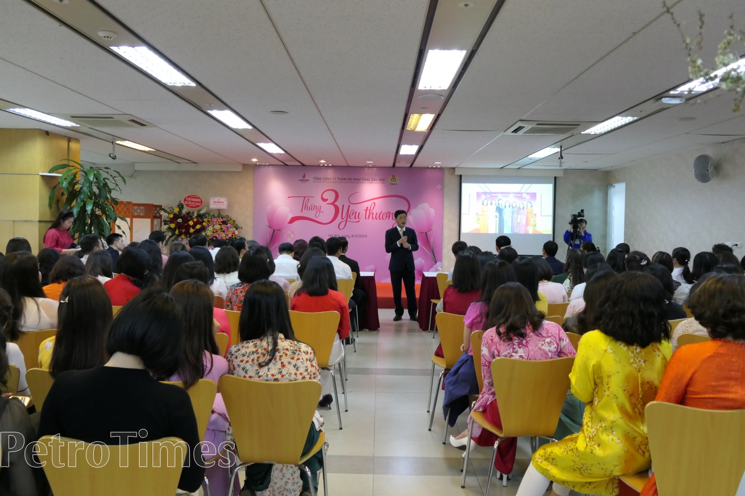 PVEP tổ chức hội thi “Hoa trái bốn mùa” kỷ niệm Ngày Quốc tế Phụ nữ
