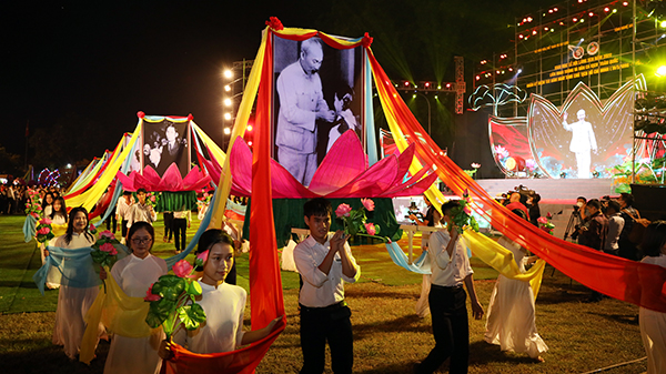 Nghệ An: Tổ chức các hoạt động Lễ hội Làng Sen năm 2023 mang đậm bản sắc văn hóa dân tộc