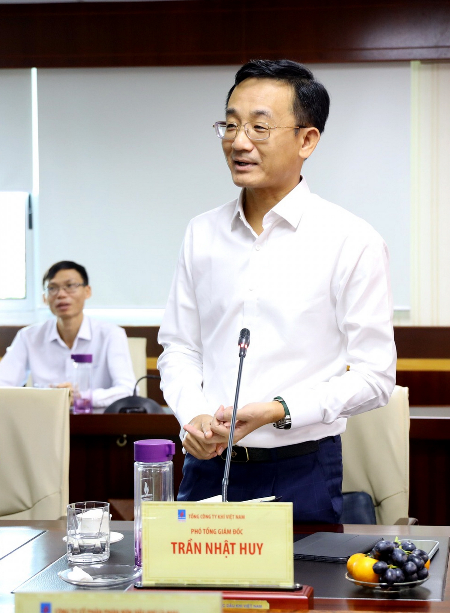 Đồng chí Trần Nhật Huy – Phó Tổng Giám đốc PV GAS phát biểu tại Hội nghị