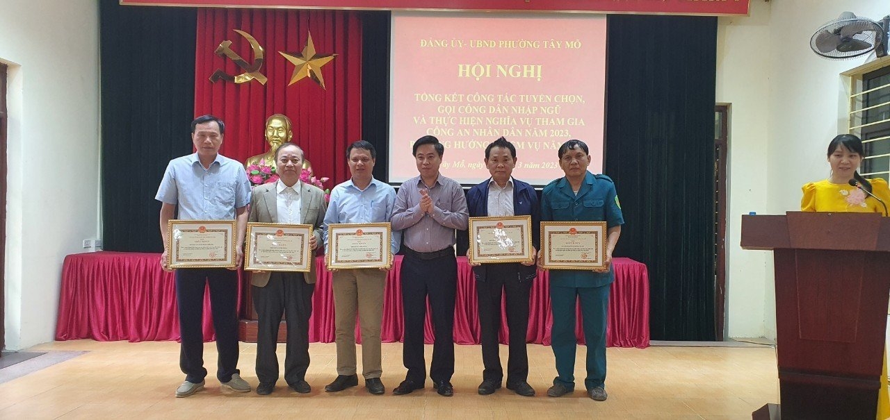 Hà Nội: Phường Tây Mỗ tổ chức Hội nghị tổng kết công tác tuyển quân năm 2023