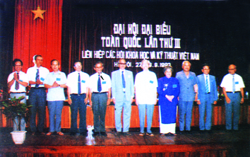 Bài 3: Đại hội đại biểu toàn quốc lần thứ III Liên hiệp hội Việt Nam