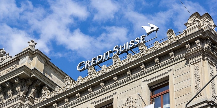 Credit Suisse nhận được 