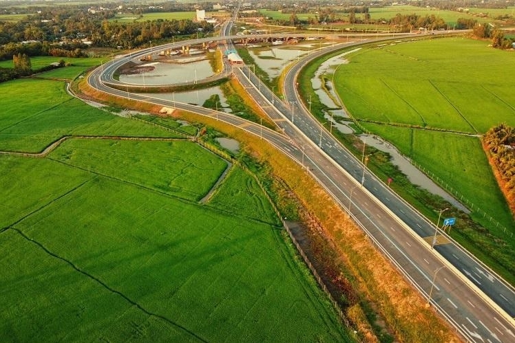 Ưu tiên vật liệu cho các dự án giao thông khu vực Đồng bằng sông Cửu Long