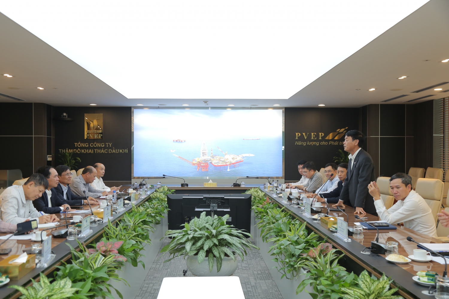 Hội Dầu khí Việt Nam tăng cường phối hợp với PVEP