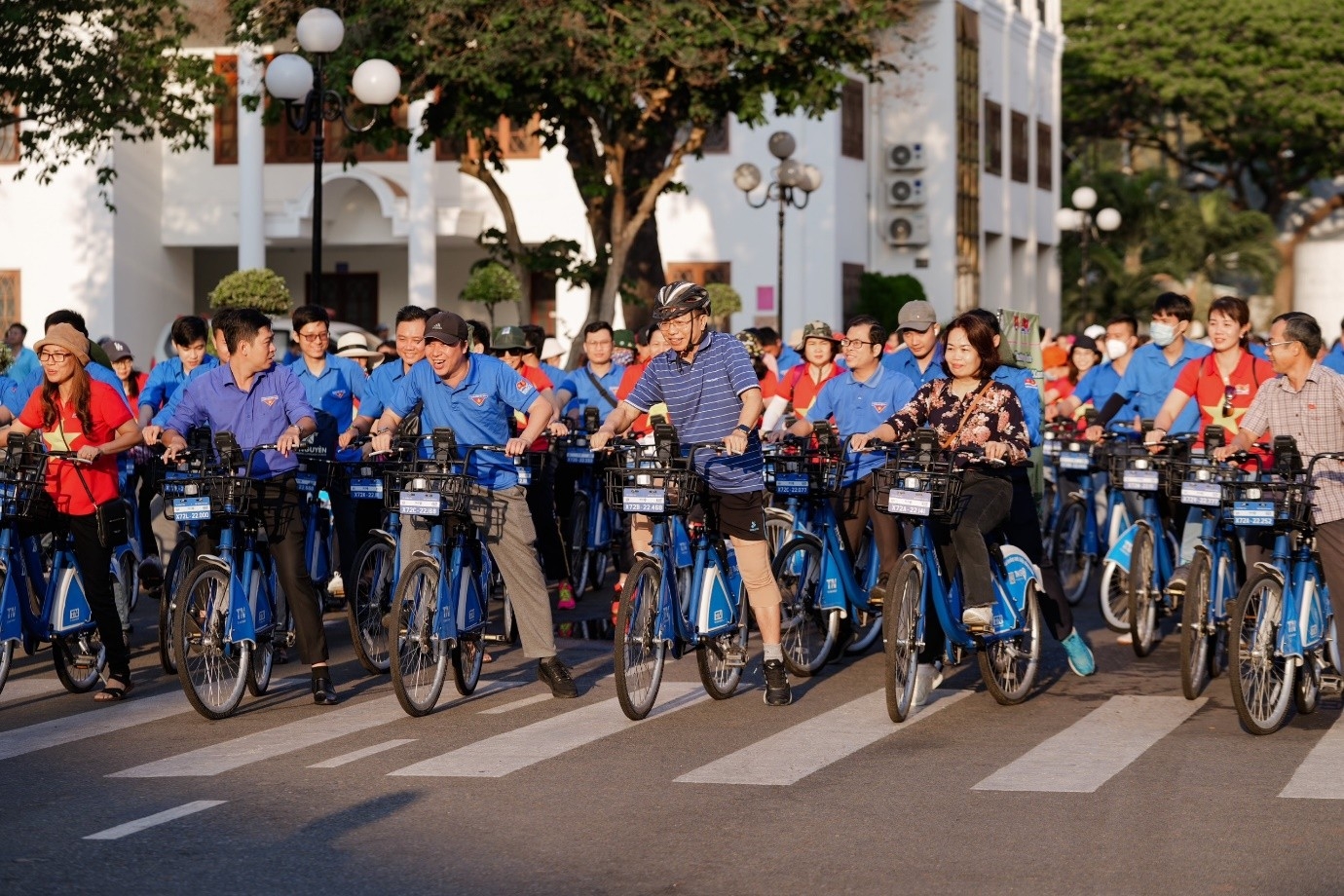 Vietsovpetro cùng Thành đoàn Thành phố Vũng Tàu tổ chức Lễ ra quân Ngày “Chủ nhật xanh”