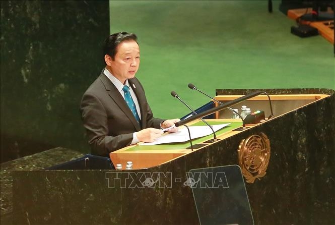 Phó Thủ tướng Trần Hồng Hà có nhiều hoạt động tiếp xúc song phương bên lề Hội nghị nước LHQ 2023