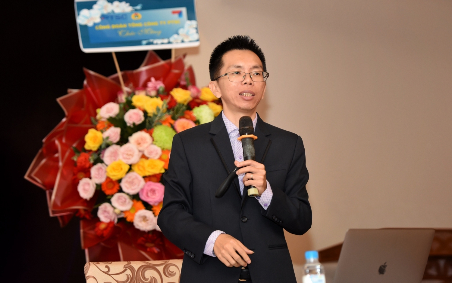 Tuổi trẻ PTSC chào mừng Kỷ niệm 92 năm Ngày thành lập Đoàn TNCS Hồ Chí Minh Tuổi trẻ PTSC chào mừng Kỷ niệm 92 năm Ngày thành lập Đoàn TNCS Hồ Chí Minh