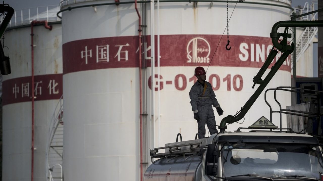Lợi nhuận của các công ty dầu mỏ Trung Quốc tăng mạnh