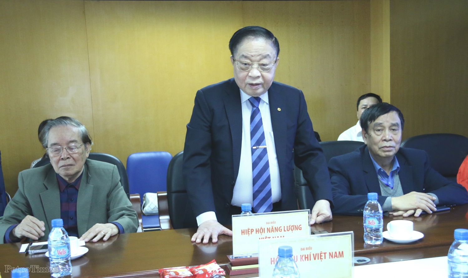 Hội Dầu khí Việt Nam và Hiệp hội Năng lượng Việt Nam ký kết thỏa thuận hợp tác